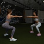 Yanet Garcia Instagram – Fall in love with your fitness journey ♥️
@fitplan_app  @jenselter @yanetgarciahealthcoach New York, New York