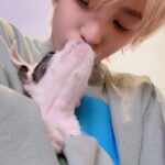 Yangyang Instagram – Thank you @buzzfeedceleb for giving us such a cute interview❤️❤️ hope to do another puppy interview in the future!!