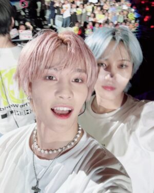 Yangyang Instagram - 大阪のファンのみなさん！お疲れ様でした。
みなさんの愛がしっかり伝わってきましたよ。今日は雨がたくさん降っていましたが、みなさんの情熱は最後まで最高でした。また会いましょう！WayZenNi、シズニ、大好きです！