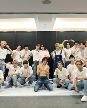 Yangyang Instagram - 大阪のファンのみなさん！お疲れ様でした。
みなさんの愛がしっかり伝わってきましたよ。今日は雨がたくさん降っていましたが、みなさんの情熱は最後まで最高でした。また会いましょう！WayZenNi、シズニ、大好きです！