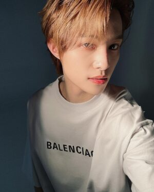 Yangyang Instagram - 🤚✌️🫰
