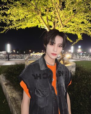 Yangyang Instagram - Khon Kaen thank you for this wonderful night❤️ ขอบคุณครับ! รักนะครับ! พวกเราจะได้เจอกันอีกในครั้งหน้าครับ!❤️