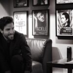 Yannick De Martino Instagram - Je répétais dans ma tête sans arrêt « tout feu, tout flamme » et ça m’a fait sourire. 📸 @michelgrenier