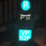 Yannick De Martino Instagram - Pour me rappeler ma place de stationnement.
