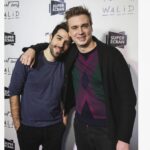 Yannick De Martino Instagram - Enfin de la franche camaraderie. Félicitations pour votre film @adibalkld @julienlacroi @alexispou c’était bien filmé et y’avait des dialogues cools. Je suis un vrai critique cinéma !