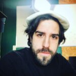 Yannick De Martino Instagram – La mimodramaturgie. Je ne suis pas un âge mais une quête. Si ça veut dire quelque chose ? Non.