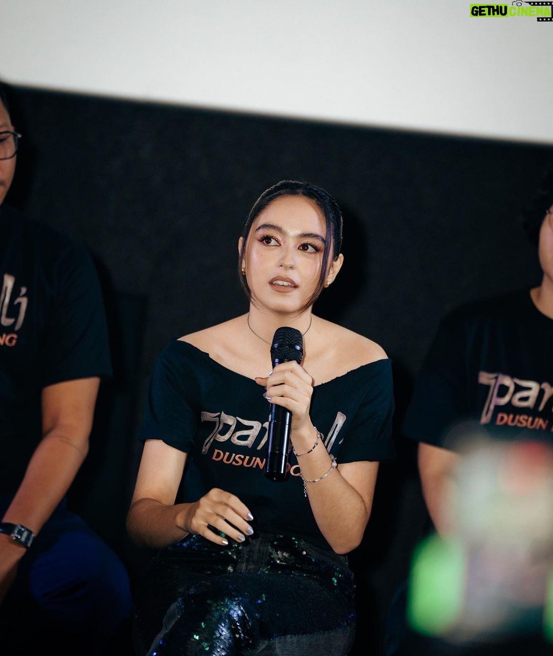 Yasamin Jasem Instagram - Press Conference Pamali Dusun Pocong π€ Terima kasih untuk Media,tamu undangan, serta teman-teman online atas antusias nya kepada #PamaliDusunPocong We are beyond grateful and happy! brushed by @nadhirart π hair do by @ciska.maryono πΈ : Slide 1-8 by @paman_tito slide 9-10 by @snap.nuel