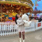 Yasmin Sabri Instagram - I won this teddy bear ☺️ 🧸 💕 Winter Wonderland