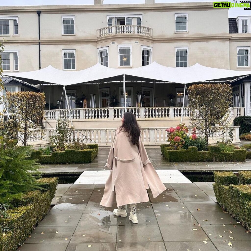 Yasmin Sabri Instagram - Autumn in Ascot 🍂