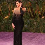 Yasmin Sabri Instagram - Joy Awards 💕 — @chopard 🖤 Styled by @carolfull Dress @jean.pierre.khoury Makeup 💄 @nora1352 Hair @ahmed__mounir Riyadh, Saudi Arabia