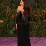Yasmin Sabri Instagram - Joy Awards 💕 — @chopard 🖤 Styled by @carolfull Dress @jean.pierre.khoury Makeup 💄 @nora1352 Hair @ahmed__mounir Riyadh, Saudi Arabia