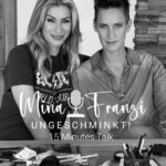 Yasmina Filali Instagram - Schön war’s❤️ Vielen Dank für’s einschalten und wir freuen uns schon auf nächste Woche! Dann gibt’s mehr Infos zu unserem neuen Projekt.😊 Die coolen Weihnachtspullis bekommt ihr bei yesstyle_de . Der Code lautet YSYASMINAXMAS und ihr bekommt 12% Rabatt ab einem Bestellwert von 99 Euro. www.YesStyle.com Wir sehen uns nächste Woche 😘 Mina & Franzi #minaundfranzi #15minutes #talktalktalk #christmasiscoming #yesstyle #friendship #talk #happy #friends #realtalk