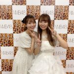 Yasuda Momone Instagram - 卒業おめでとう🥹✨ 中学生で加入した初期から今までゆずちゃんと大爆笑した記憶ばっかり蘇ってくる💭 すぐ悩んじゃう私をいつも笑顔に変えてくれるゆずちゃんはこれからもずっと大好きで大切な存在です💓 これからもいっぱい遊ぼ〜！！ #本郷柚巴卒業公演