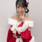 Yasuda Momone Instagram - . Merry X'mas🤍🎄🥂✨