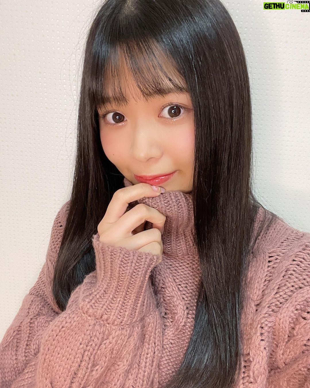 Yasuda Momone Instagram - . ニット💝💝 あったかーい #ニット #ニットワンピース #ニット女子