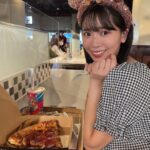 Yasuda Momone Instagram - . 2枚目なんか言いたそう😂 #ユニバデートなうに使っていいよ #usj #ユニバ #ユニバーサルスタジオジャパン