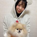 Yasuda Momone Instagram - . おもろい服みつけました笑笑 3枚目ふたりとも真逆みてる笑笑 #カンガルー
