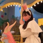 Yasuda Momone Instagram - . ユニバ投稿3連ちゃんでした☺️💗 #彼女とユニバなうに使っていいよ #usj #ユニバ #ユニバーサルスタジオジャパン #ユニバコーデ #ootd #クリスマスツリー #フラッフィー #ミニオン #マリオ #スーパーニンテンドーワールド