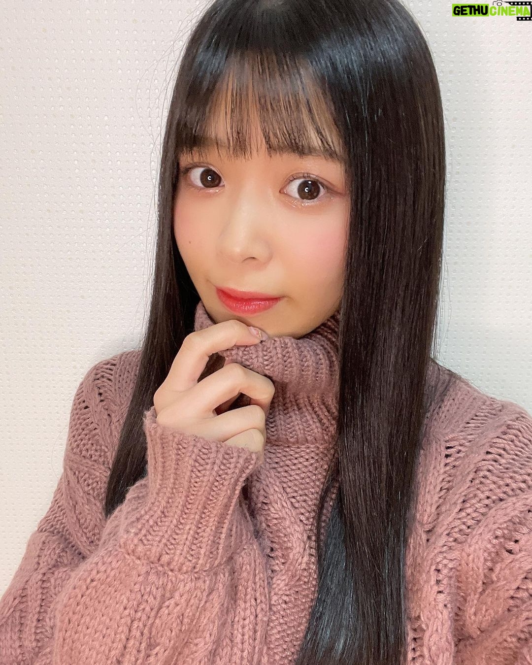 Yasuda Momone Instagram - . ニット💝💝 あったかーい #ニット #ニットワンピース #ニット女子