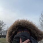 Yasuko Mitsuura Instagram - 体がヘトヘトに疲れたので「逆に」の発想で海まで散歩したら余計に疲れた。さむい。