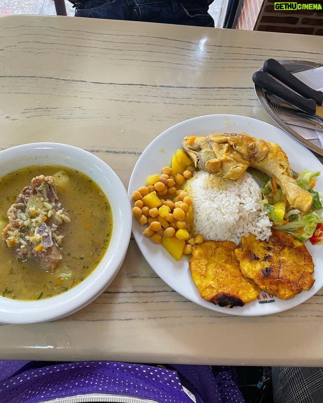 Yasuko Mitsuura Instagram - Delicious Colombian foods. I ate too much 😱