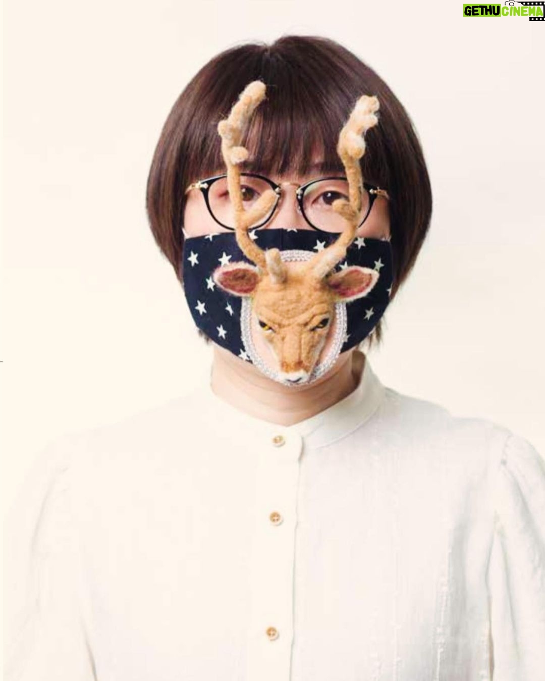 Yasuko Mitsuura - 32.2K Likes - ワークショップやります。
1月28日、12:00. -15:00 in Downtown
今回はネコを作ります。私は友人のネコまるちゃんを作りましたが、茶色のフェルトも用意してあるので、柄など自由に変えちゃってください。詳しくは @bcconnectcompany
