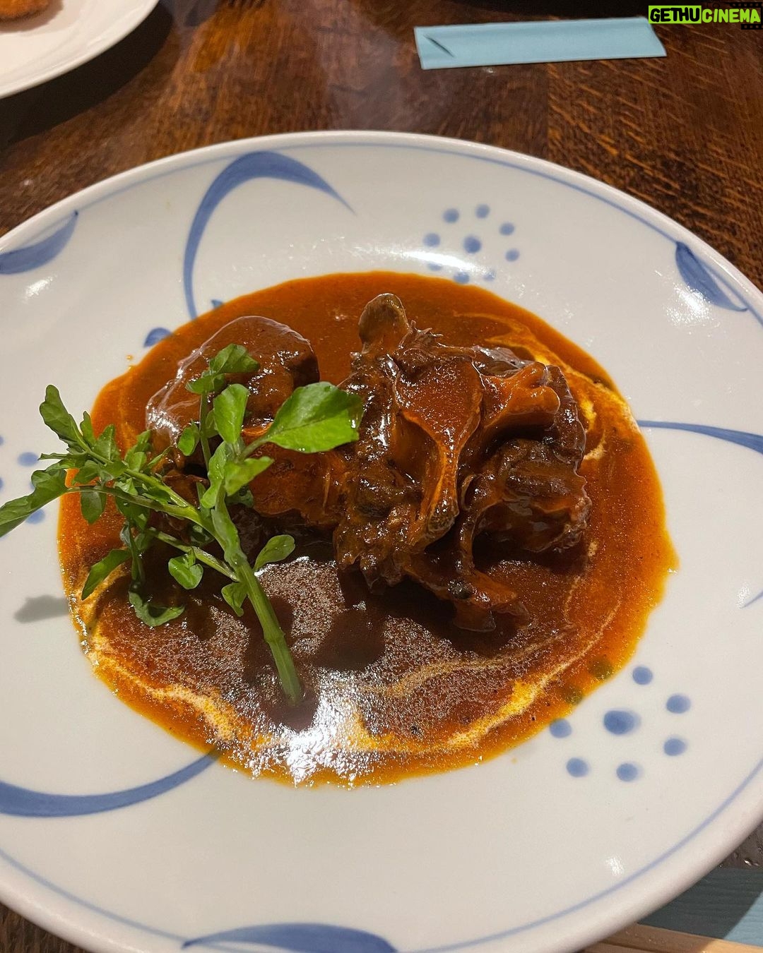 Yasuko Mitsuura - 27.9K Likes - 日本は全て美味い😋
写真を撮るのをいつも忘れて、美味しかった一部。ごちそうさまでした。