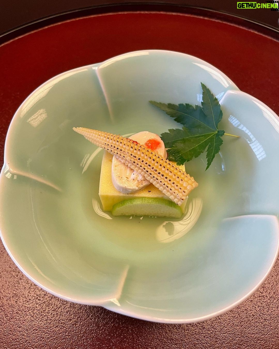 Yasuko Mitsuura - 27.9K Likes - 日本は全て美味い😋
写真を撮るのをいつも忘れて、美味しかった一部。ごちそうさまでした。