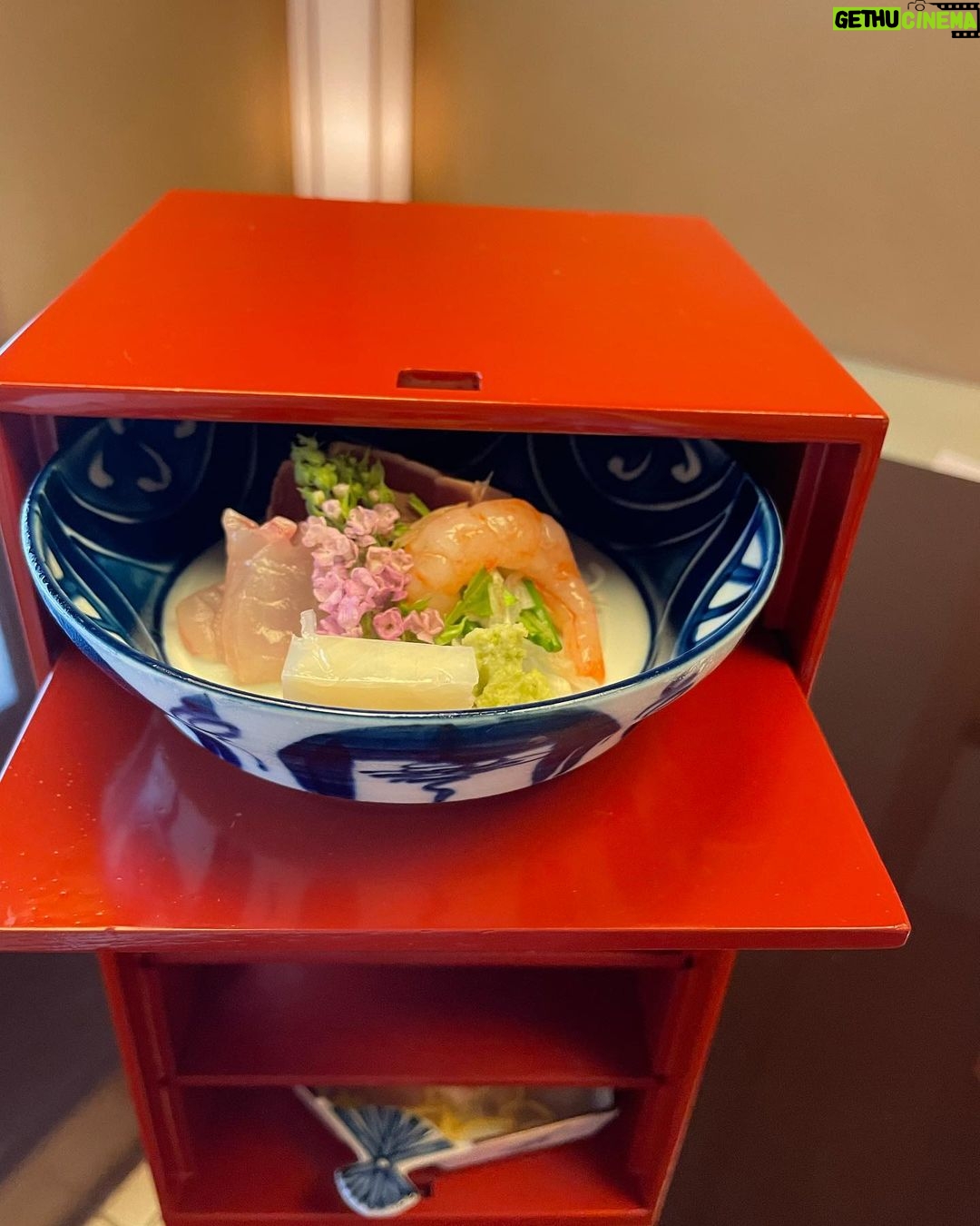 Yasuko Mitsuura - 27.9K Likes - 日本は全て美味い😋
写真を撮るのをいつも忘れて、美味しかった一部。ごちそうさまでした。