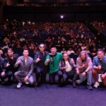 Yayan Ruhian Instagram - Terima kasih buat Sahabat yg hadir di gala premier Film Mat Kilau Kebangkitan Pejuang beberapa hari lalu di @cgv.id Jakarta Dan buat sahabat semua saat ini Mat Kilau sedang tayang di @cgv.id @cinepolisid dan @newstarcineplex #ayokebioskop #itutajam #greget 📸 @bahasa_hanief, @thehitmannazri & @studiokembara