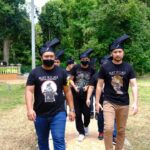 Yayan Ruhian Instagram - Sebelum kembali ke Indonesia, berziarah ke Makam Pahlawan Mat Kilau, di Kg Kedondong, Pulau Tawar, Jerantut, Pahang. Terimakasih kepada seluruh saudara-saudara di Malaysia, kami sudah diterima dengan baik di sini. Harap-harap boleh silaturahmi dan berjumpa lagi. Mohon maaf zahir batin jika ada silap dan khilaf. Terimakasih