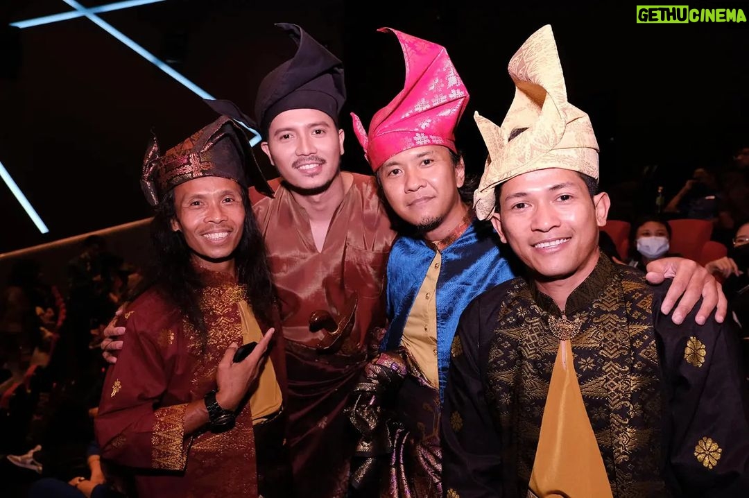 Yayan Ruhian - 6.9K Likes - #GalaPremiere @filem_matkilau #Malaysia #Indonesia #MatKilau #Silat #Greget #Melayu #fujifilm #fujixh1 #BahasaHanief #ItuTajam