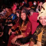 Yayan Ruhian Instagram - #GalaPremiere @filem_matkilau #Malaysia #Indonesia #MatKilau #Silat #Greget #Melayu #fujifilm #fujixh1 #BahasaHanief #ItuTajam GSC