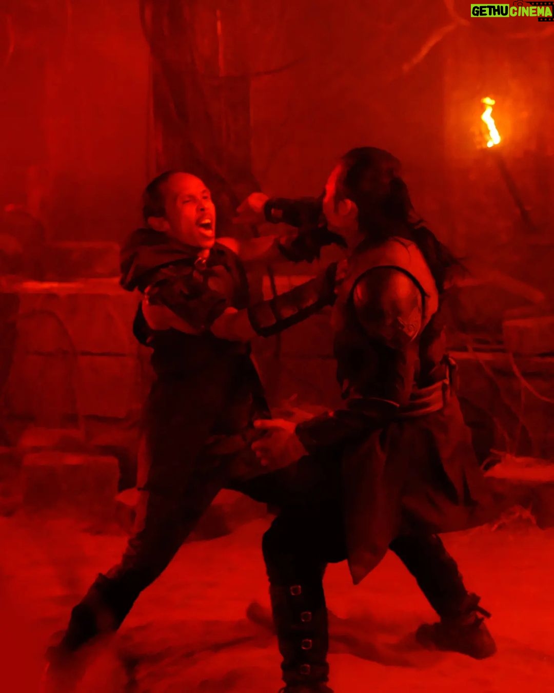 Yayan Ruhian Instagram - Bulan Juni nanti, Insya Allah dua film dimana kami terlibat #SatriaDewaGatotkaca @gatotkaca_official dan #MatKilau @filem_matkilau akan tayang. 9 Juni Gatotkaca tayang di Indonesia & 23 Juni Mat Kilau di Malaysia. Mudah-mudahan Gatotkaca juga akan tayang di #Malaysia dan sebaliknya, Mat Kilau juga akan tayang di #Indonesia karena banyak sekali yang menanyakan soal ini kepada kami. Aamiin.. #Greget #ItuTajam