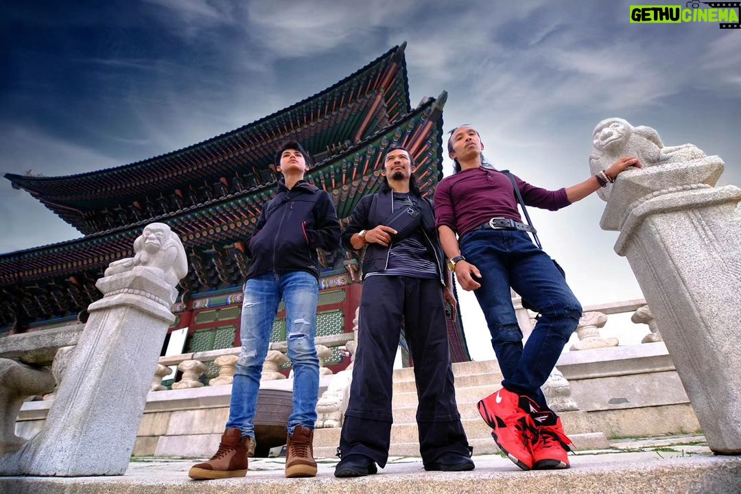 Yayan Ruhian Instagram - #latepost September 2019 #gyeongbokgung #korea #YayanRuhian #CecepArifRahman #FujiXT1 #fujifilm #lightroom #BahasaHanief Gyeongbokgung Palace, Jongno-Gu, Seoul, Korea