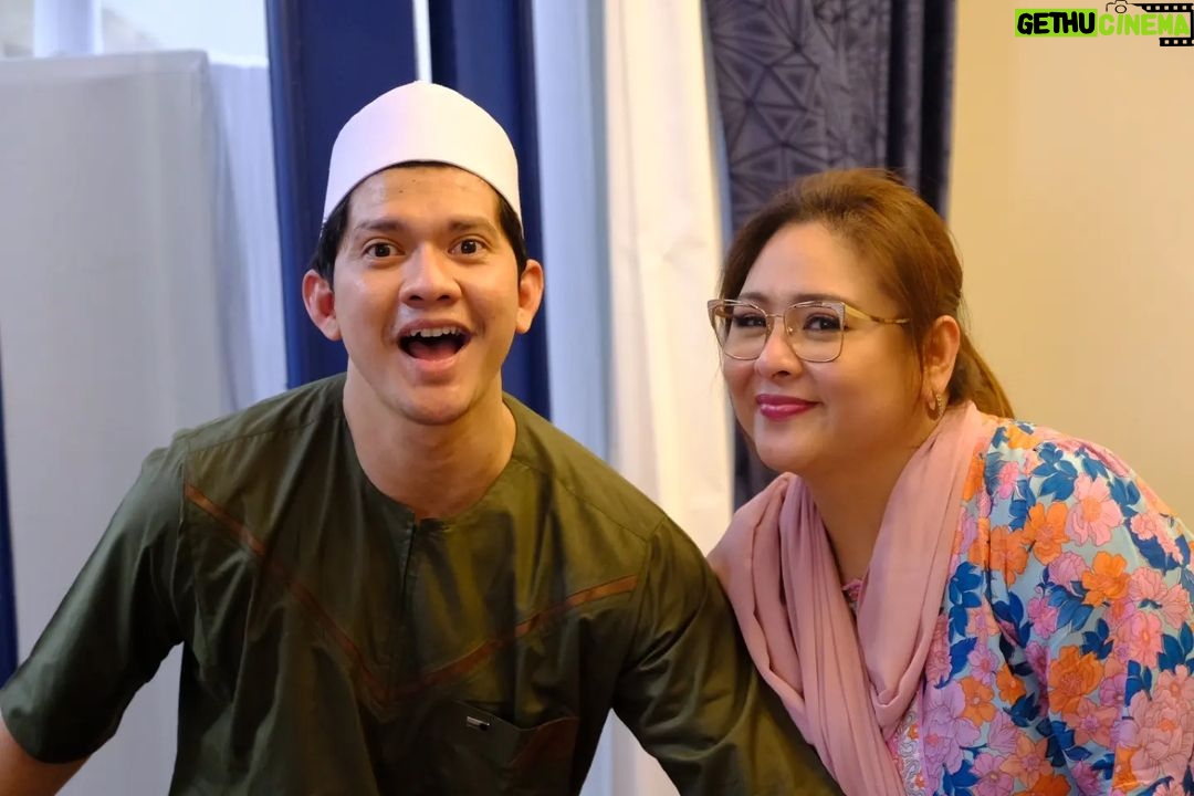Yayan Ruhian - 11.7K Likes - Walimatussafar Mamah @mamayoyoh6 & Abang @piping.firmansyah77
Sehat-sehat dan lancar semuanya Mah, Bang, dari berangkat sampai pulang nanti. Ibadahnya diterima, diridhoi Allah SWT dan jadi haji yang mabrur. Aaamiin...