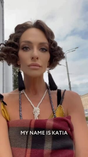 Yekaterina Varnava Instagram - Май нэйм из Kатиа🥺 Lubite ludei.