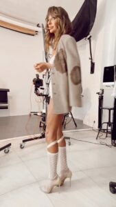 Yekaterina Varnava Instagram - Действительно. Total look @ulyana_sergeenko_moscow Muah @s_shayda Style @ekaterina_feofanova