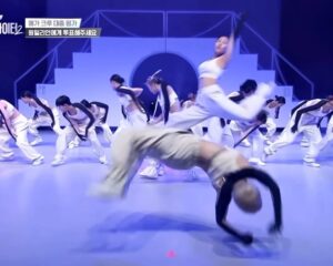 Yell Instagram - Vote for 1MILLION now! #SWF2 so happy to participate in Mega crew mission :) Watch this amazing performance on Youtube and click like👍🏻 스우파2 원밀리언 메가크루 미션에 함께 했습니다! 연습할 때마다 놀라움의 연속이었던 경이로운 퍼포먼스 안 보시면 손해일걸요?😉 최고의 퍼포에 참여할 수 있게 불러주신 원밀 멤버들 감사합니다🫶🏻