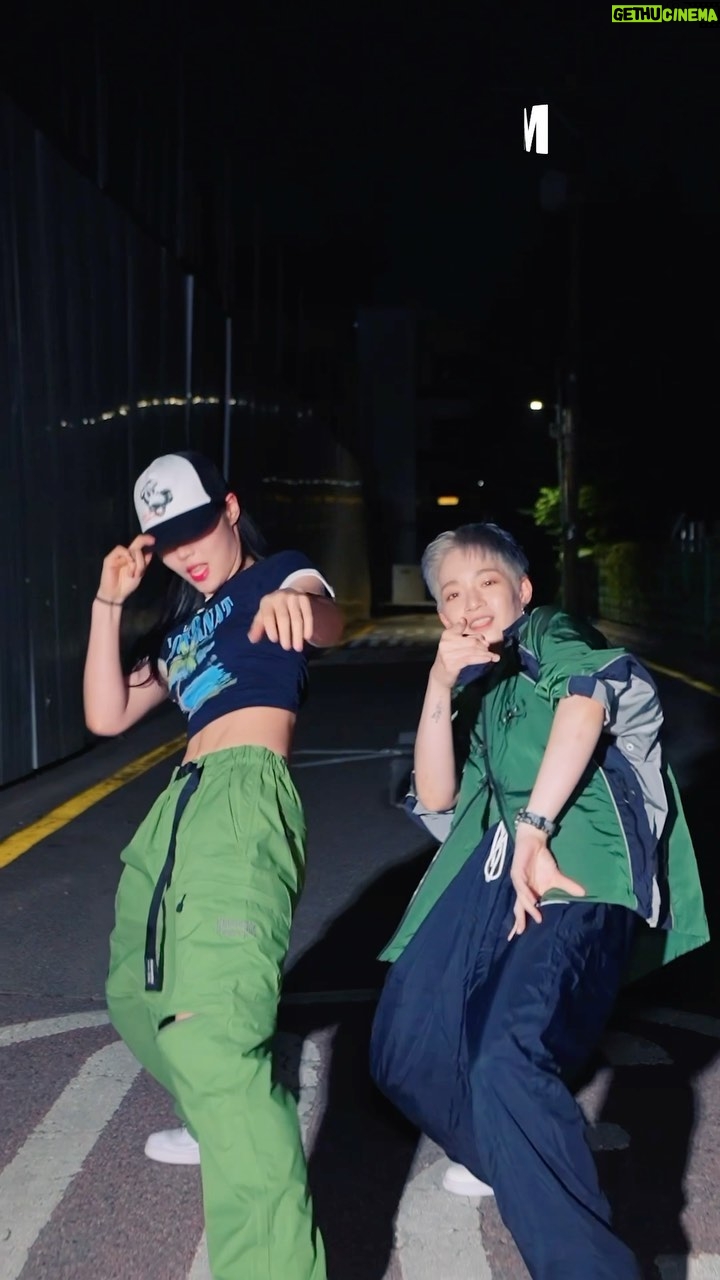 Yell Instagram - _ Our choreography with a nightly moodπ We made quickly, don't have time to practice together, but our dance went well together! μ§§μ μκ° λμ λ²μ¨ λ λ²μ§Έλ‘ ν¨κ» ν λμΈμ΄μπ«β¨ #Choreography @nain._.jo x @yell_yeri_kim #DojaCat - #Options @1milliondance