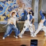 Yell Instagram - _ I Don't Care 2022 ver. at @x_academy_official I made this choreography last year and finally it's out to the world! This song is from 13yrs ago but it's still legend Kpop❤️‍🔥 _ 13년이 지나도 여전히 명곡인 I don't care 안무 재탄생 시키기 프로젝트! 영원히 마지막이 될 수업은 아니었지만, 앞으로 제 활동에 집중하기 위해 잠시 수업은 쉬어가게 될 것 같아요🥺 찾아와 주신 모든 분들께 정말 감사드립니다! 그리고 흔쾌히 함께 해 준 혜주언니 선주 나인 희수 너무 든든하고 항상 감사합니당❤️ _ #Choreography @yell_yeri_kim #2NE1 - I Don't Care @_minzy_mz @chaelincl @newharoobompark @daraxxi . ❤️ @__hey_joo__ @caprisunju @nain_jerkfamily @s0nghs ❤️