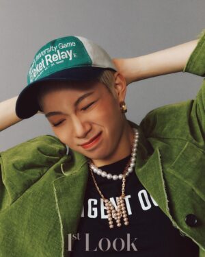Yell Instagram - _
Tried a new style in @1stlookofficial 💚
최강 막내즈 조합💕
+
원피스 받자마자 이거 @_simeez 언니 의상 아니냐고 몇 번을 물어봤던 기억이..