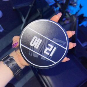 Yell Instagram - _
Today I was selected as a battle guest finally😂 and always thank u for coming to our stage❣️
.
오늘 SWF in 창원
무대 오르기 전 부터 쎄한 기운을 느끼고 배틀룩 다 챙겨입고 올라갔는데 진짜 배틀러로 뽑히다니..
막상 배틀 시작하니 음악이 잘 안들려서 그냥 막춤 프리스타일 때려부렀습니다
힘든 시기에 찾아와주셔서 오늘도 감사했습니다❤️ 다음 주 송도 콘서트도 꼭 무사히....!!!!🙏🏻
+ 🎥 by @issa_jihyo