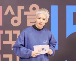 Yell Instagram - _
Some clips of my lecture on a famous lecture program in Korea a month ago
.
#세바시 라이브 강연이 벌써 한달 전이었네요
저의 이야기와 신념이 담긴 강연이 누군가에게 작은 도움이 되었다면 좋겠습니다!
다시 한 번 초대해주신 @sebasi15 감사드려요🥰
풀강연은 유튜브에서 확인하세요!
+슴둘뭐 정면샷