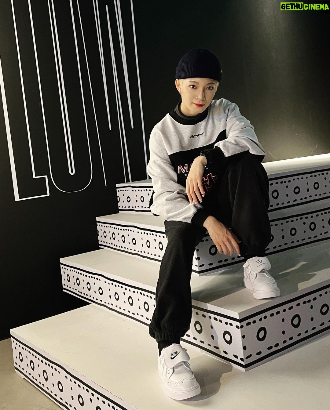 Yell Instagram - _ It's always happy to be together with NIKE fam❤️ 초대해주셔서 감사합니다☺️ 권도1 넘예 @kiiiondo @xxxibgdrgn #NikeKwondo1 #Kwondo1 #FreedomInFlow . . 📸 @jinnyjiny ❣️