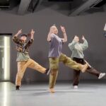 Yell Instagram - _ My new choreography from 2months ago It's the most comfortable style for me, even though it's hard to dance n teach😂 대회 시즌이라 뒤늦게 올리는 블루쳌 좋아하는 음악에 좋아하는 사람들과 좋아하는 춤을 춰서 행복했지만 조큼 빡셌던 안무..를 함께 쉐어해주신 모든 분들께 감사드려요🥹 #Choreography @yell_yeri_kim Danced with @caprisunju @__hey_joo__ #BluecheckRemix #Bluecheck Parts of @youngji_02 @moresojuplease @1milliondance