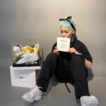 Yell Instagram - Happy YELL day.zip Thank u very much who celebrating my 23th birthday💖 다사다난 별의 별 일 다 겪고 맞는 24살 생일은 제 주변에 사랑 가득한 분들과 함께 해서 더 특별하고 더 행복한 하루였어요 처음으로 대놓고 생일인 걸 티냈던 수업에 찾아와주신 모든 분들과, 얼떨결에 생일 선물이 된 나이키 앱 런칭기념 기프트, 지하철 광고까지 정말 과분한 축하들을 받았습니다🥹 축하 연락 보내주신 모든 분들께 다시 한 번 감사드리고 늘 그래왔듯이 사람으로서 댄서로서 더 선한 영향을 펼치기 위해 노력하고 발전하겠습니다🫶🏻 . #WhataHappiestBirthday