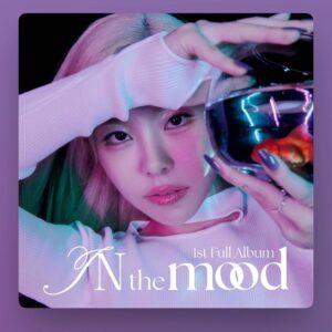Yeojin Instagram - 🦋
안녕하세요 여진입니다 :)
이번에 좋은기회로 휘인님의 첫번째 정규앨범 In The Mood의 타이틀 ‘In The Mood’의 안무를 작업했습니다💖
 윤영이와 공동작업으로 진행한 이번안무니까 평소보다 이백배로 더 많이 사랑해주셨으면 좋겠습니다 ✨
함께고생해주신 우리 댄서분들 감사랑해요:)

 윤영이에게 많이 도움이 되고싶었으나 오히려 더 배려받고 도움받았던것같아 미안하고 많이 감사해하며 작업했던것같아요💧
 휘인이와 워터컬러로 인연이 되어 이번 노래도 작업할수있어서 너무 영광이고 행복했습니다🙏💛
 참 많이 응원하고 사랑한다 정휘인!
그리고 곽윤영! 또 그리고 나! 🫡❤️‍🔥

#artist @whee_inthemood - In The Mood
#choreography 
@yoonyoungkwak_ X @yeojin1009 

#wheein #inthemood #choreographer #yoonyoung #yeojin #collaboration #firstalbum