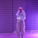 Yeojin Instagram - ✨ #music @victoriamonet On my mama #choreography By Me @yeojin1009 #location @uplydance_ 🔅 #camera @hyunxu_1ll7 🔅 느낌과 리듬을 함께 가지고 가고싶었는데 쉽지않네유 :( 저도 더 연습하고 연구해야겠어요! 이번주고 함께해주셔서 감사합니다 건강하게한주 마무리 잘 하구 담주에 만나요☀️ #yeojin #yeojinchoreography #urbanplay #classvideo #victoriamonet #onmymama