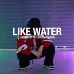 Yeojin Instagram – 💦
Music @jambinovo (@satgotloco ) – LIKE WATER
Choreography @yeojin1009 ME
Location @uplydance_ EVERY FRIDAY 7:20PM
Camera @hyunxu_1ll7 

안무작업하다가 수업노래 슥 한비가 추천해주고 바로 짜고 알려주고 배워버리는 나와 한비의 호흡 마치 라잌 부부

이번 수업도 함께 불태워주신 여러분 감사해요 :)
오랜만에 많은 체력이 필요로했는데 훨- 재밌었던 하루였어요!
매주 함께 성장해가봅시다!
#jambino #loco #likewater #yeojinchoreography #classvideo #urbanplay #everyfriday